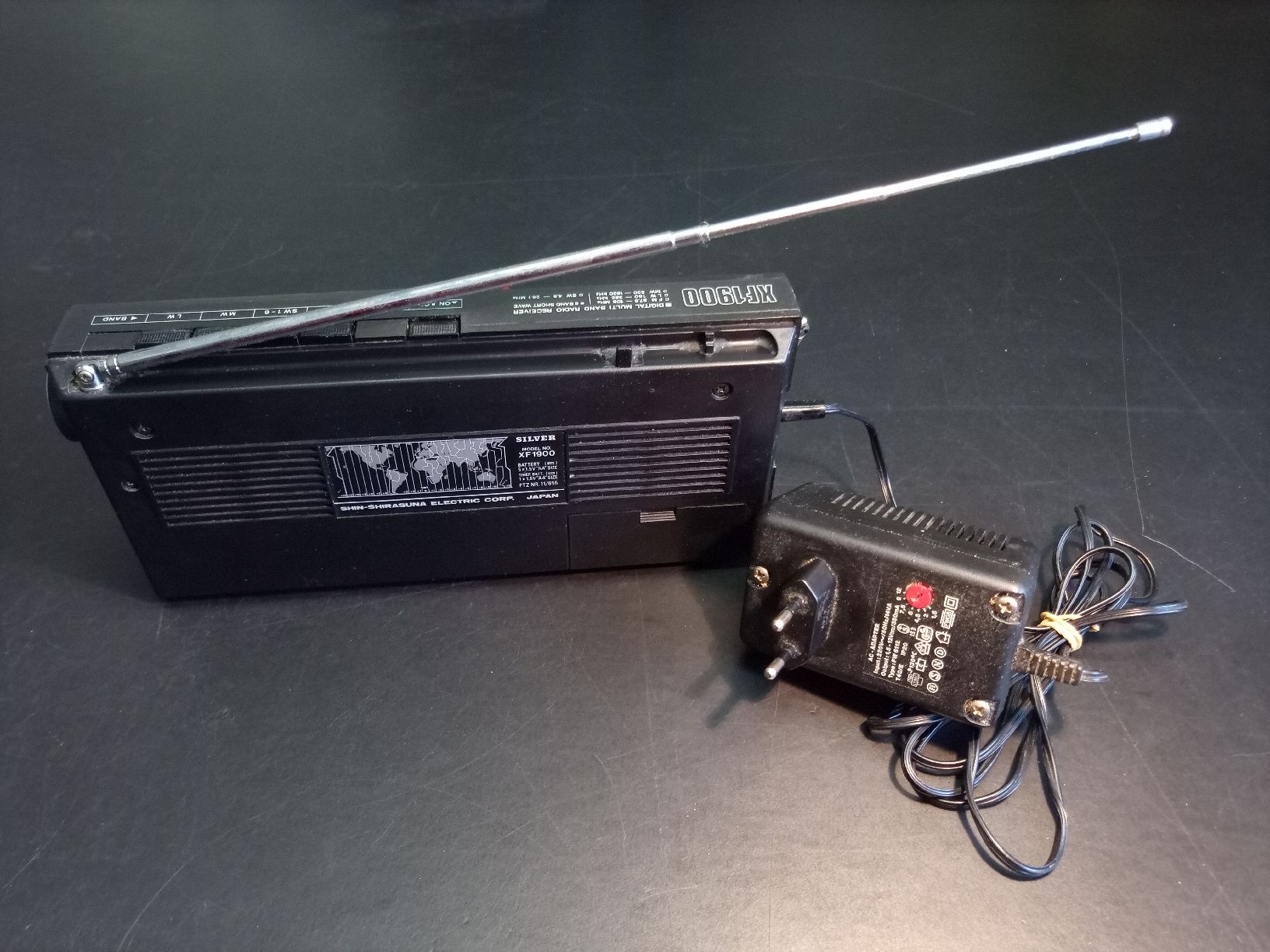 Radio: Weltempfänger SILVER XF1900 Radio – Usato da Reiden venduto da Zofi-Brocki 4