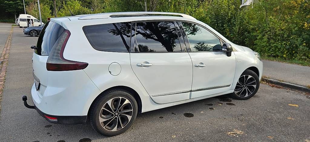 Autos: Renault Grand Senic – D'occasion à Effretikon par Sumily 1