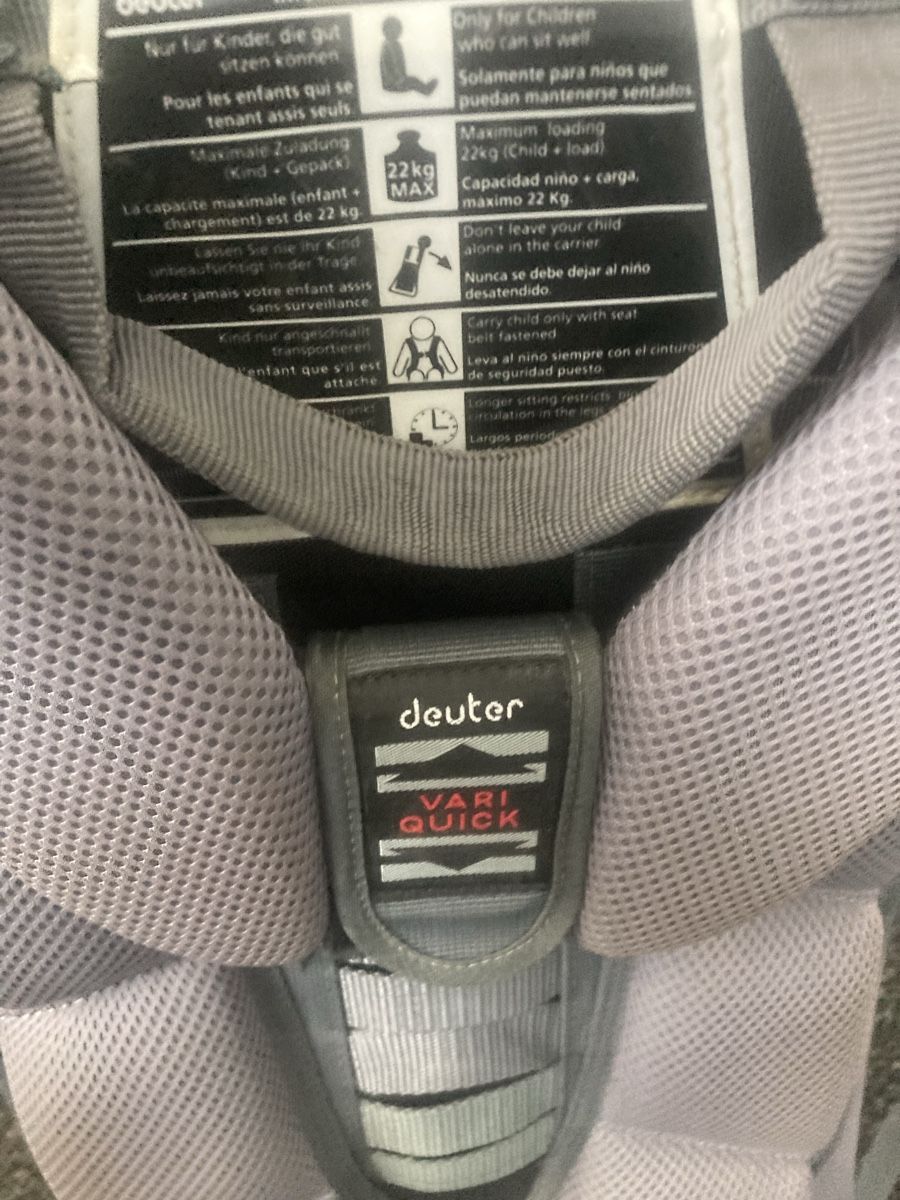 Deuter Zaini: Deuter Rucksack für Kindertransport – Usato da Steffisburg venduto da susello 1