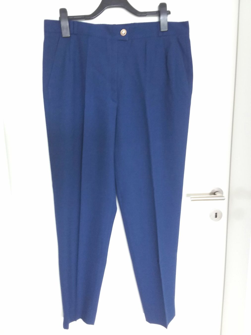 Hosen: DELMOD Hose, Gr 44, Schurwolle + – Gebraucht aus Immensee von Btrutmann