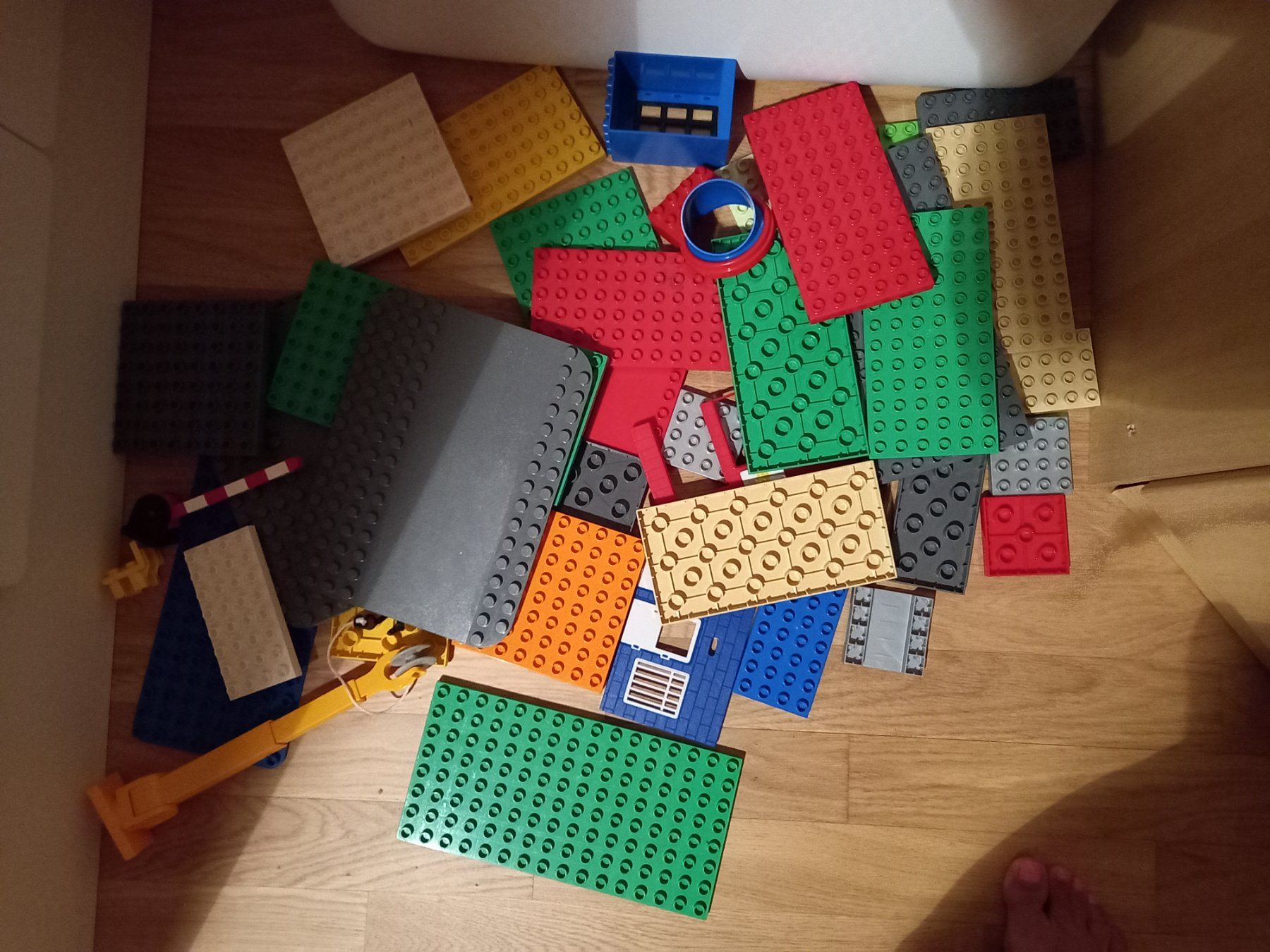 Lego Baukästen: Lego, ganz viele Stücke – Gebraucht aus Winterthur von criss_surdila 5