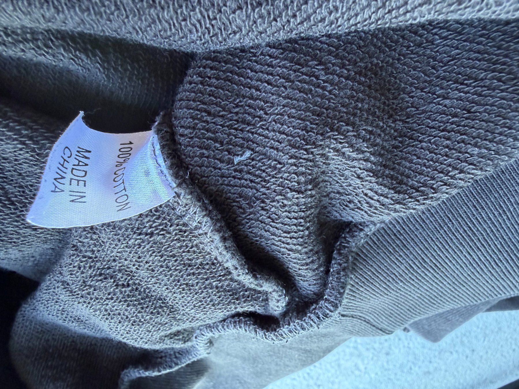 Maglioni & Felpe: Sweatshirt mit Reisverschluss, Grösse s cheap monday – Usato da Riehen venduto da edu_92w7 8