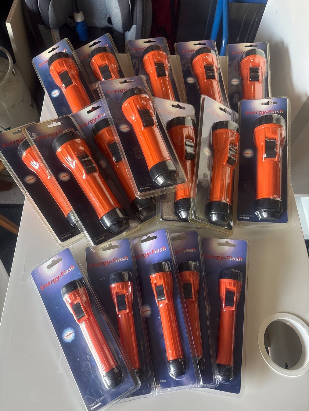 Lampade: Taschenlampen Restposten 17 Stück – Usato da Aarwangen venduto da kah_79t5