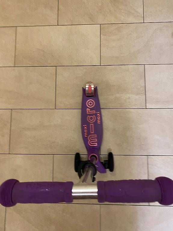 Kickboard: Trottinette MICRO MAXI Rose – D'occasion à Lausanne par DDPB 1