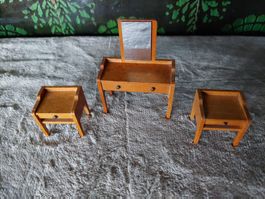 Sehr alte Holzmöbeli von Lundby fürs Puppenhaus-Stube