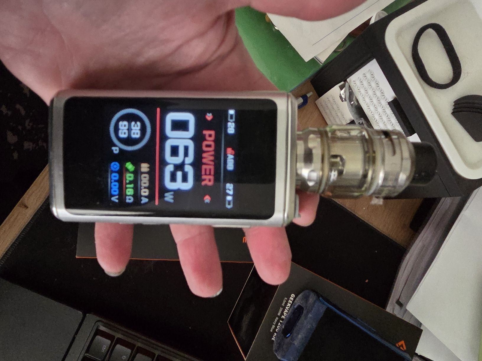 Geekvape Altri Prodotti per fumatori: Geekvape Z200 Kit 200W Silber  – Usato da Brüttisellen venduto da Miralaurea 1