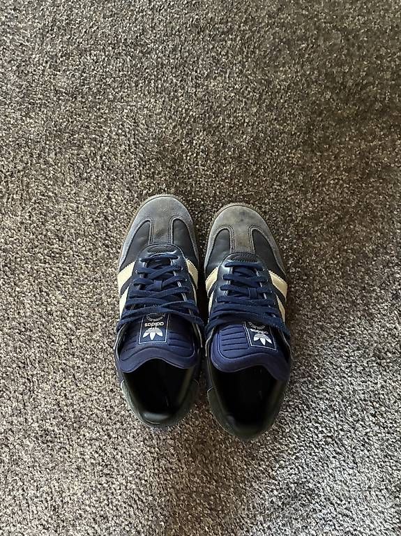 Scarpe da uomo: Adidas Samba Blau Grösse 43 1/2 – Usato da Obersaxen venduto da ben_2cdp