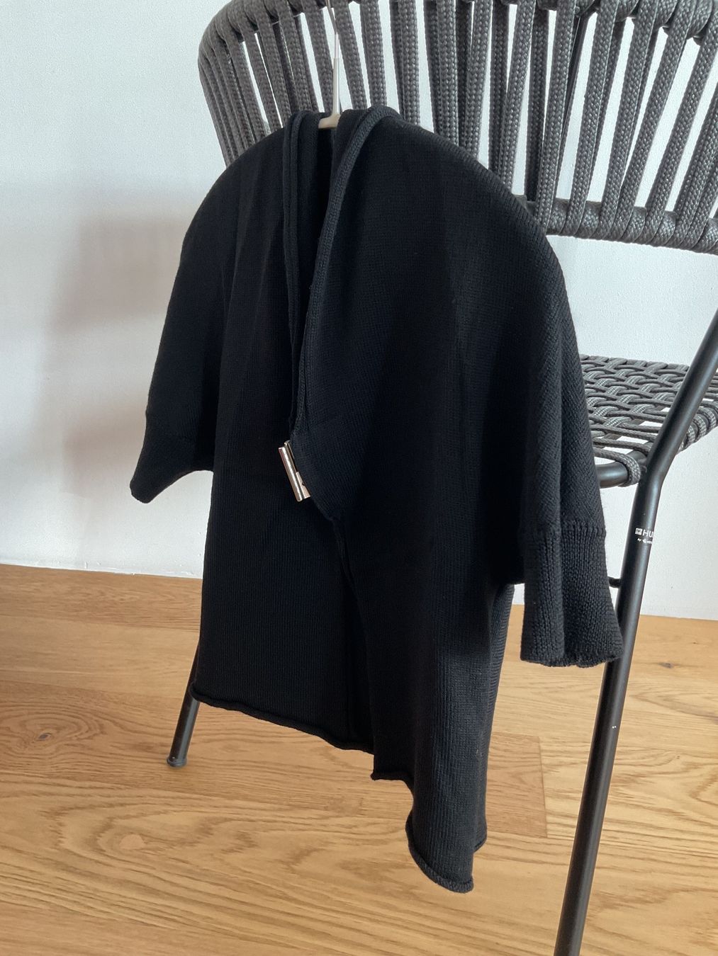 Maglioni & Felpe: Bolero Luxe – Nuovo (secondo la descrizione) da Neuchâtel venduto da sta_7qfy 1