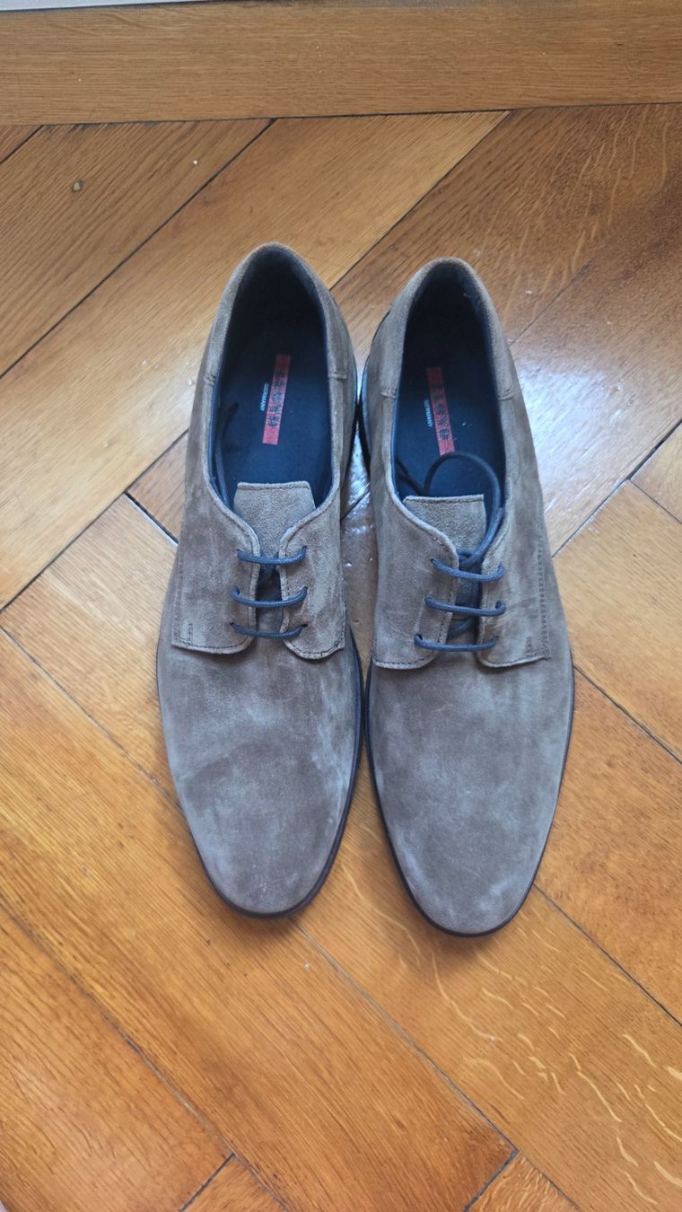 Lloyd Scarpe da uomo: Lederschuhe Lloyd, NEU, Gr. 43 – Usato da Luzern venduto da g0ld__