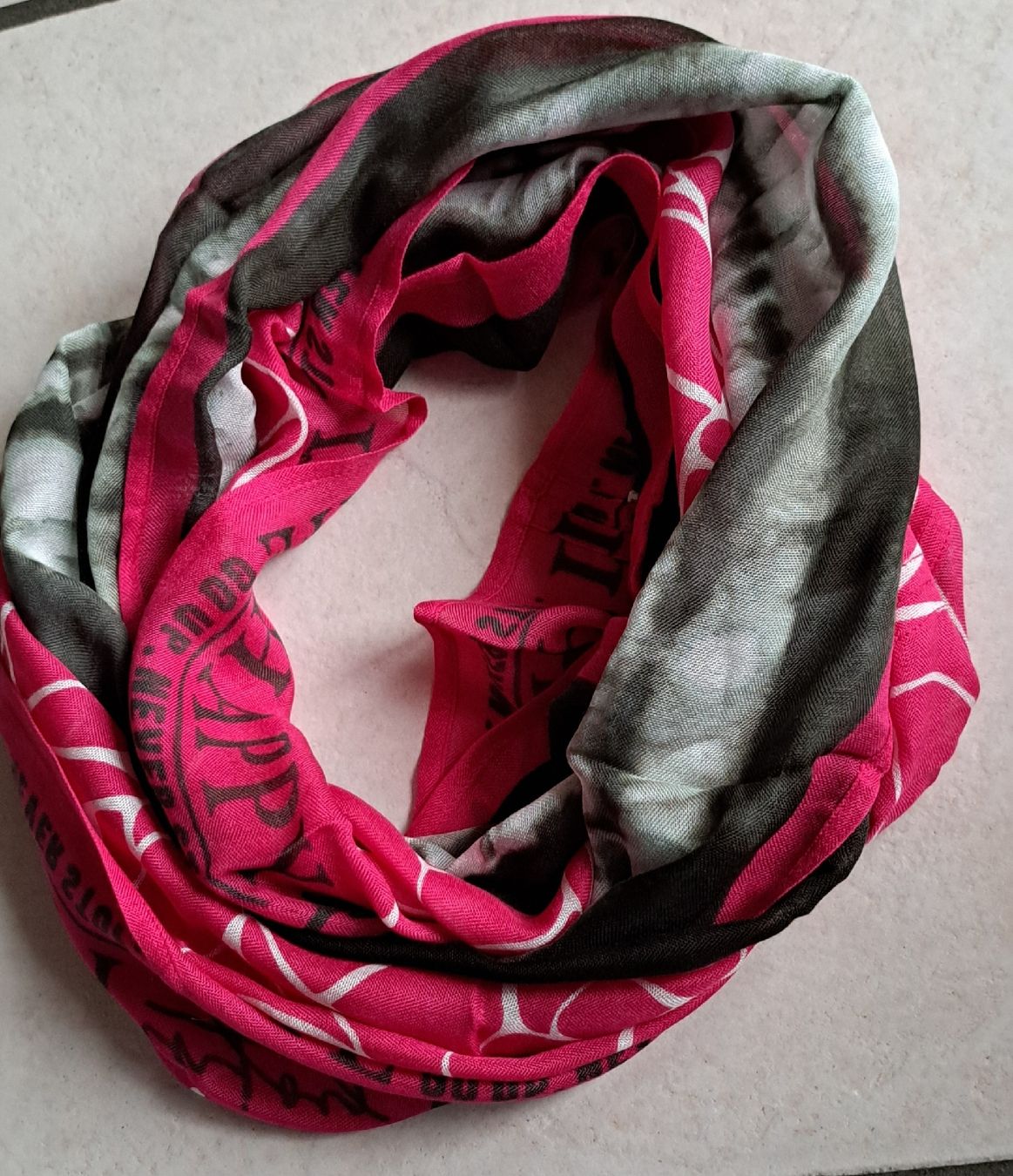 Foulards & écharpes: Street One Loop – D'occasion à Thalheim AG par Bekuadma