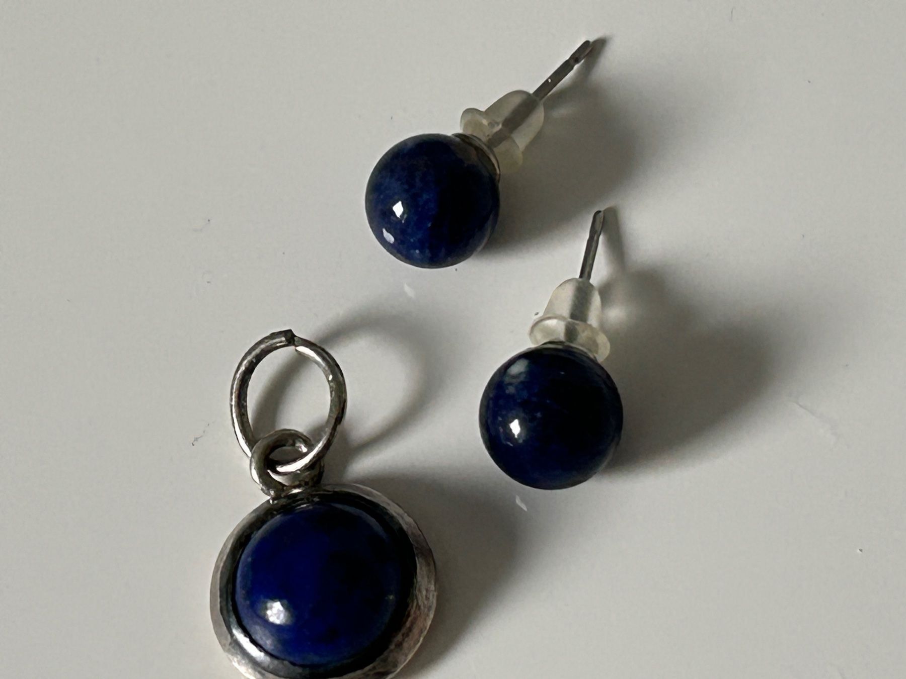 Altri gioielli: Anhänger und 2 0hrstecker Lapis Lazuli – Usato da Eschenz venduto da glaro14 1