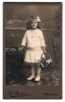 Fotografie R. Rohrer, Willisau, Mädchen