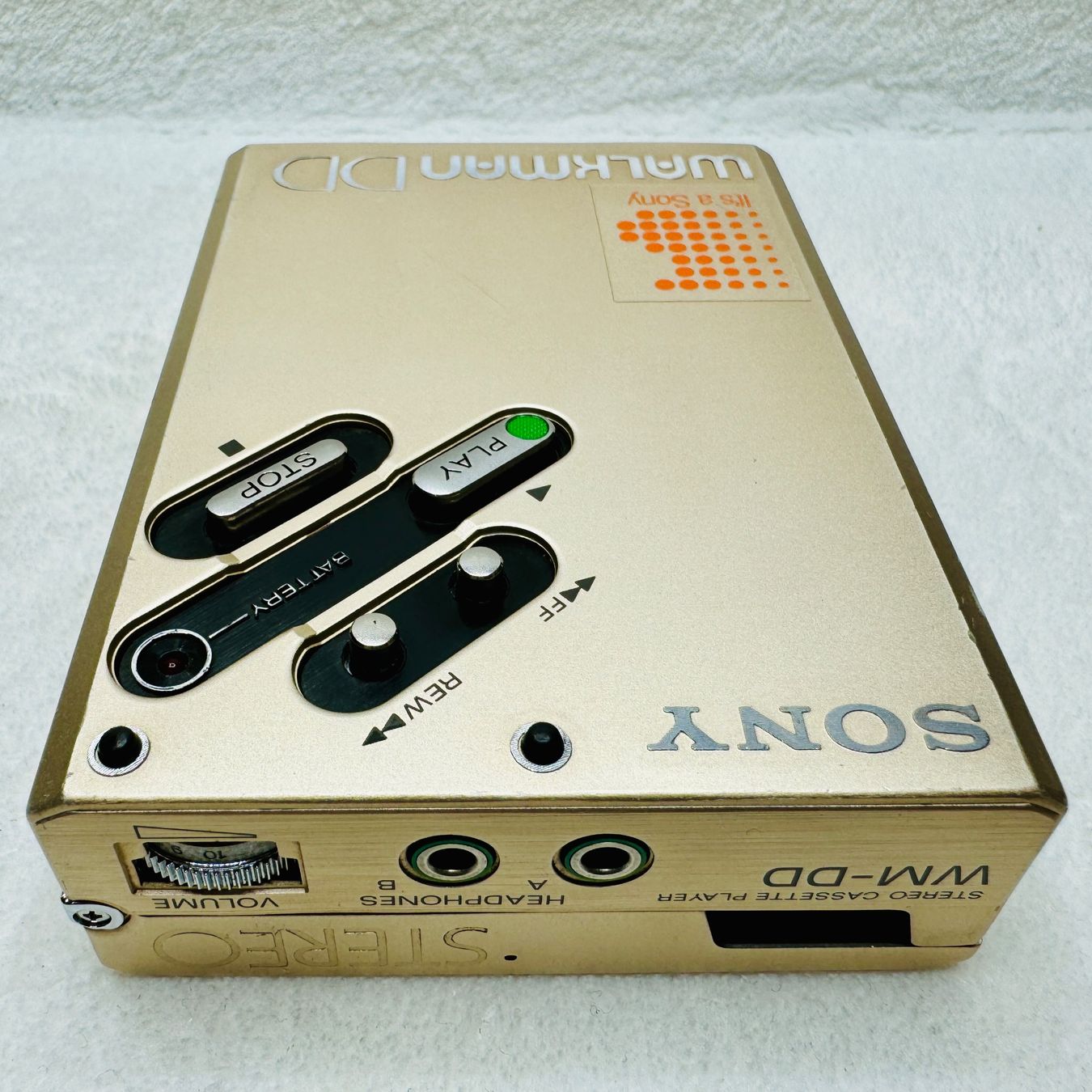 Sony Tragbarer Mediaplayer: Sony Walkman WM-DD gold #216 – Gebraucht aus Vorderthal von WalkmanClinic 4