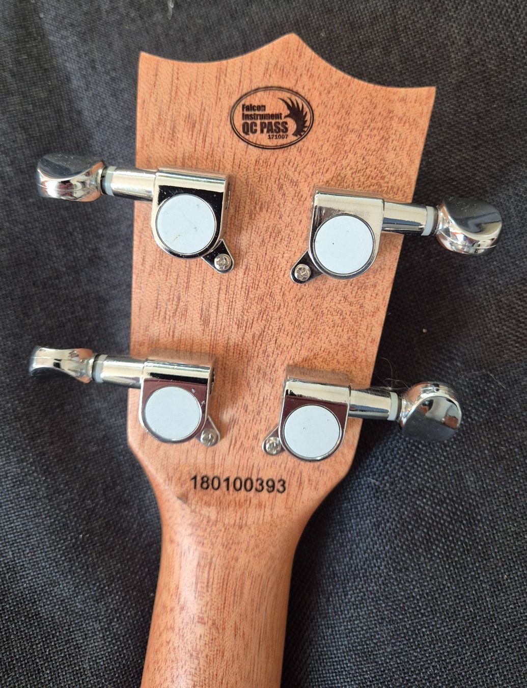 Musikinstrumente: Sopran Ukulele flight – Gebraucht aus Münchenstein von and_bd2m 3
