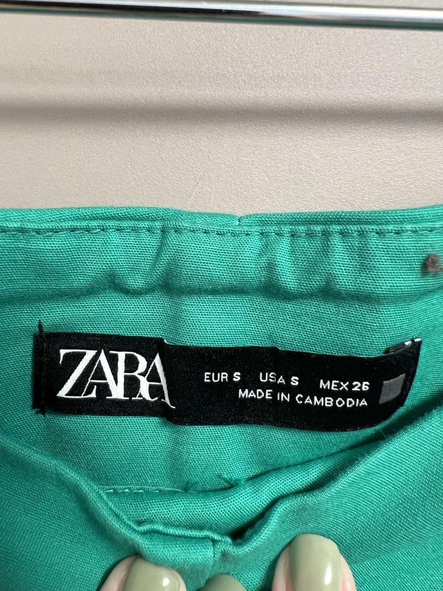 Zara Hosen: Green Zara shorts – Neu (gemäss Beschreibung) aus Prangins von ale_f88f 2