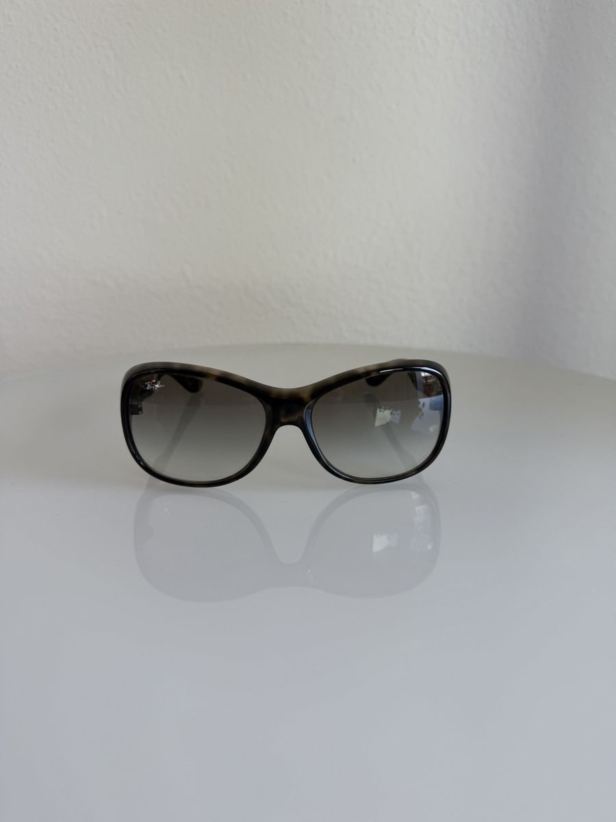 Ray-Ban Lunettes & Verres: Lunettes de soleil RAY-BAN – D'occasion à Cressier FR par Kvito4ka 7