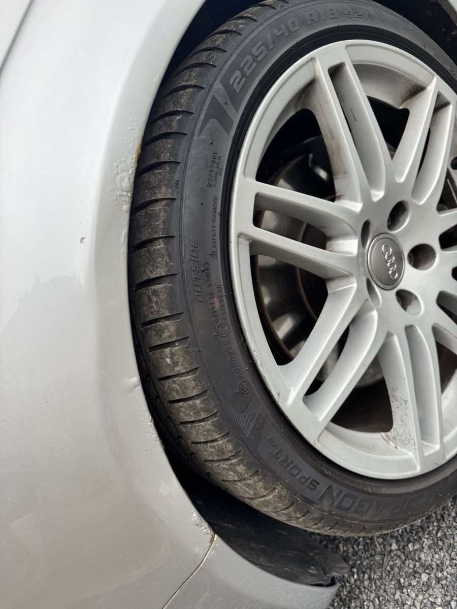 Audi Autos: Audi A4 B7 Quattro 2.0 TFSI Handschalter – Defekt aus Goldau von sam_b7nv 6