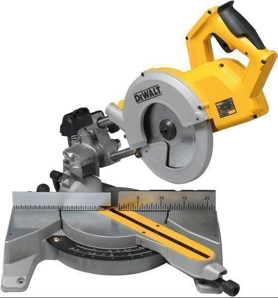 Dewalt Seghe: DeWalt DWS777 Kappsäge – Nuovo e nell'imballaggio originale da Bottighofen venduto da zaap 2