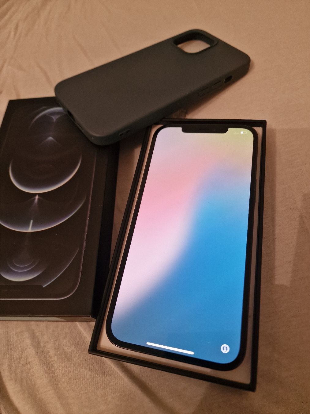 Apple Handys / Smartphones: IPHON 12 PRO MAX – Gebraucht aus Pfäffikon sz von  2