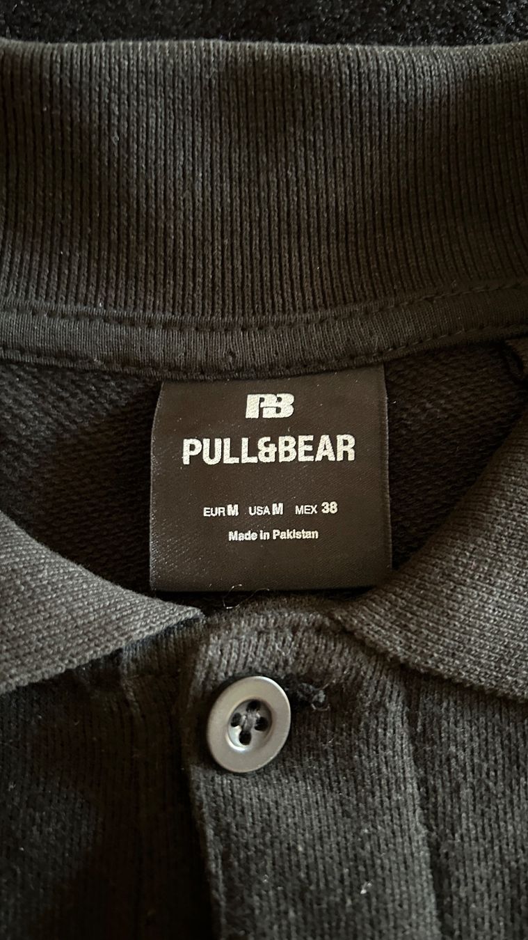 Pull&Bear Maglioni & Felpe: Pull&Bear Pullover schwarz Grösse M guter Zustand – Nuovo e nell'imballaggio originale da Roggwil BE venduto da ghemma 2