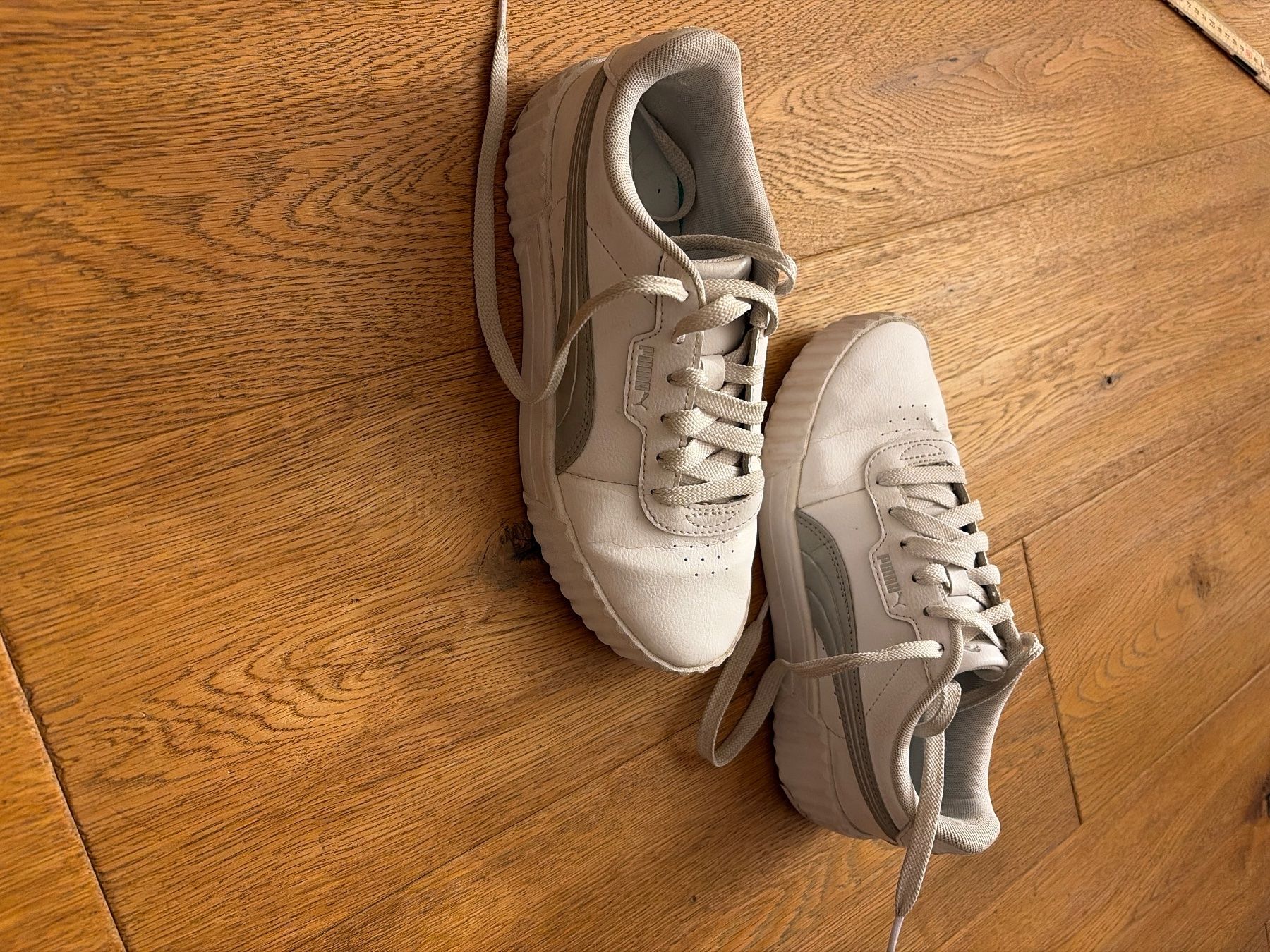 Puma Damenschuhe: Puma Sneaker weiss / Grösse 37 – Gebraucht aus Wilen b. Wil von b-mountain 2
