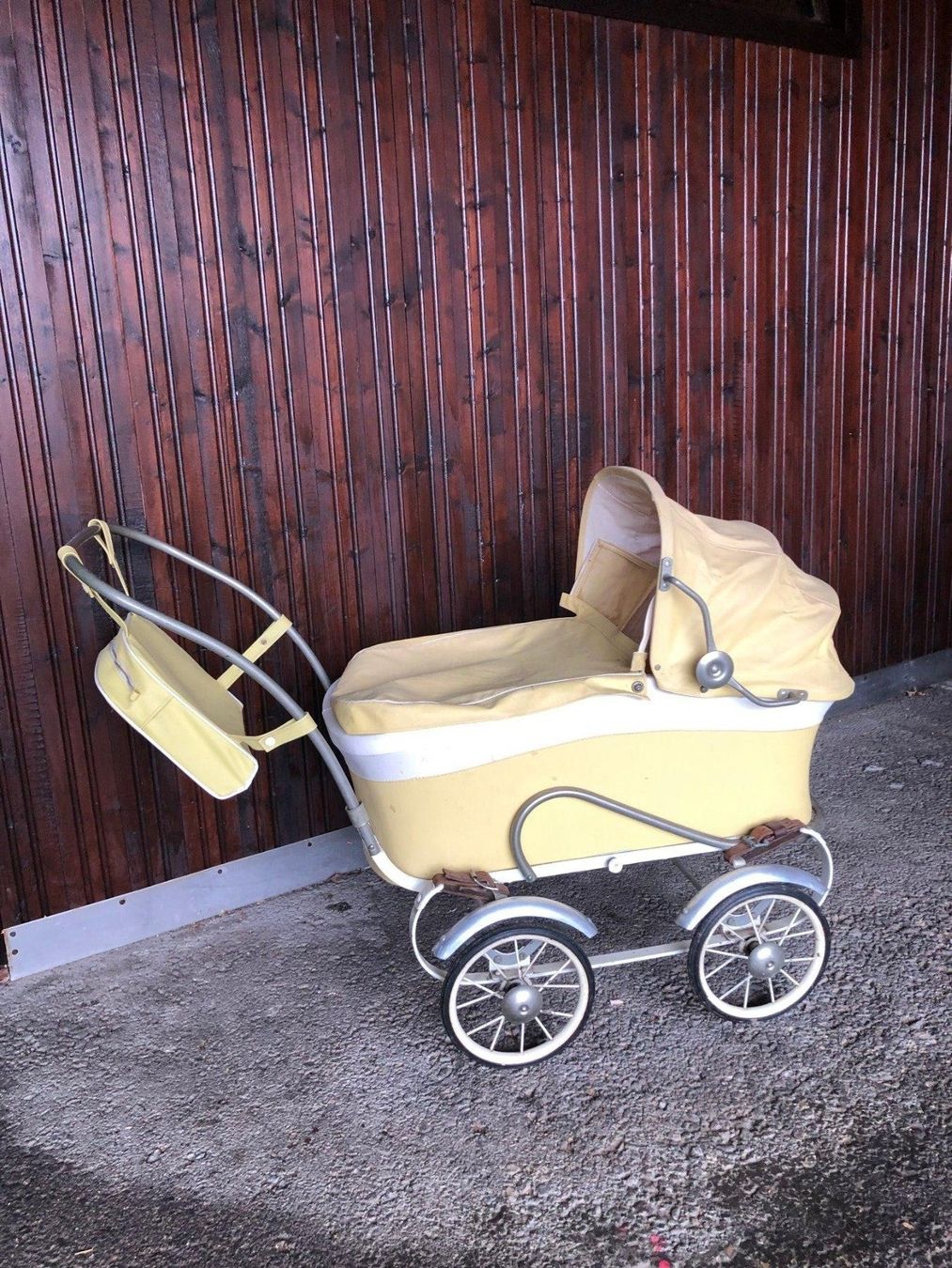 Carrozzine per bambole: poussette enfant vintage – Usato da Yverdon-les-Bains venduto da jft_n8k8
