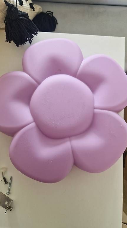 Ikea Lampen: Lampada a forma di fiore – Gebraucht aus Losone von mar_j29s