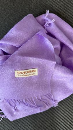 Châle Pashmina violet  70% cachemire 30% soie