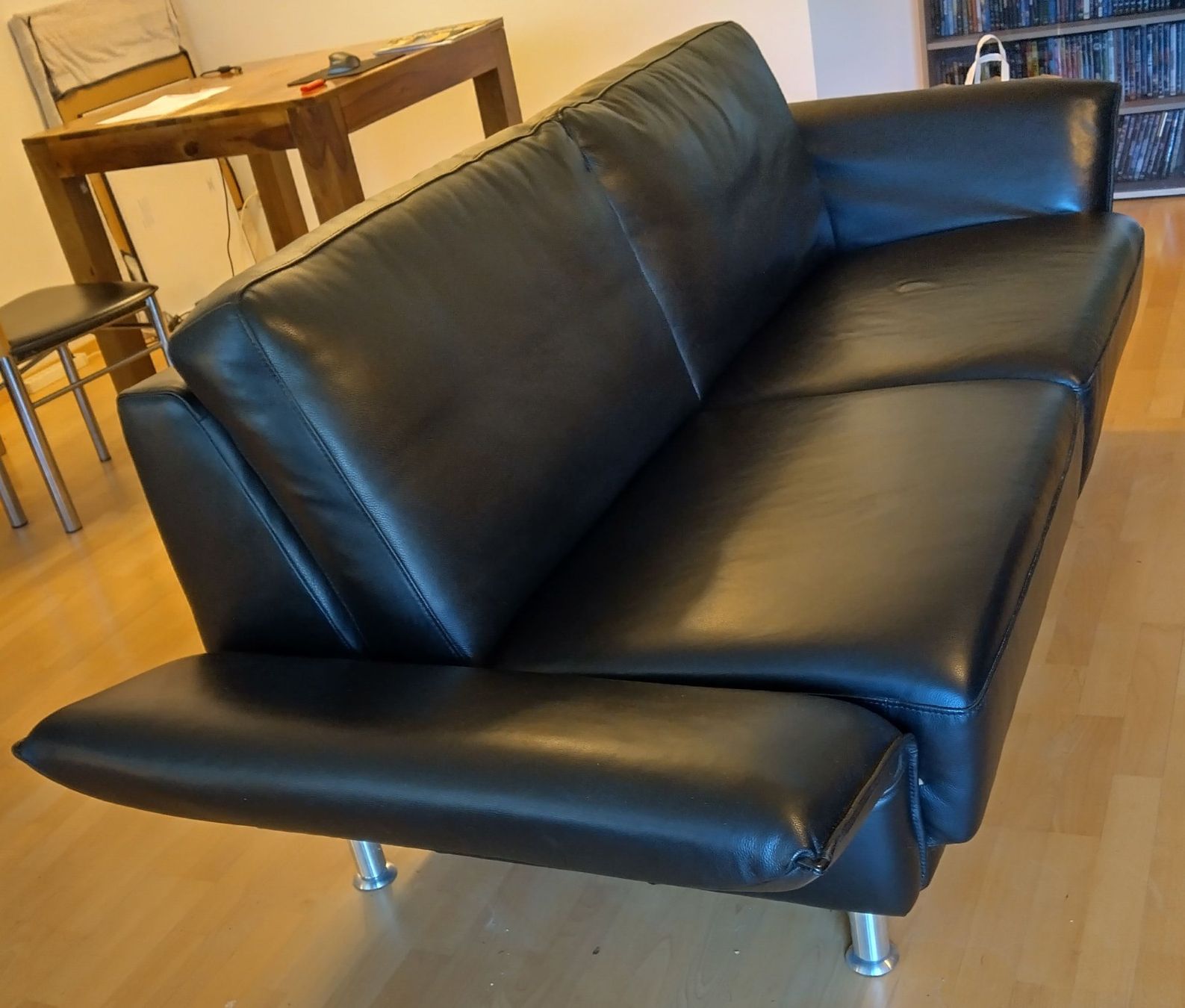 Livique Divani: Leder Sofa - Julia (2.5 Sitzplätze) – Usato da Kriens venduto da Andi_73 2