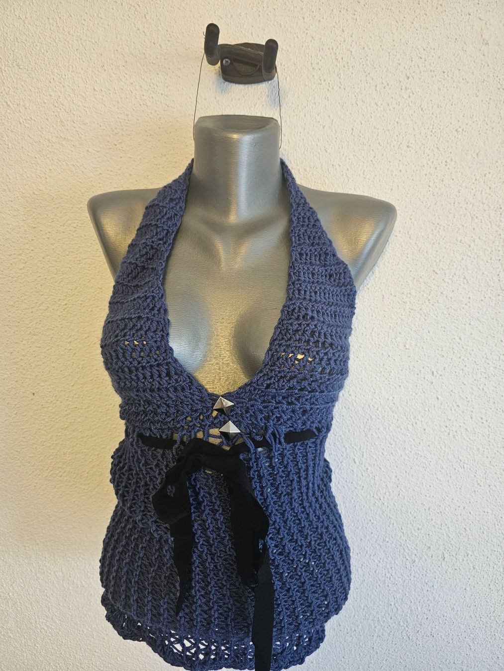 Top: Stricktop – Usato da Kriessern venduto da Bugggyyy