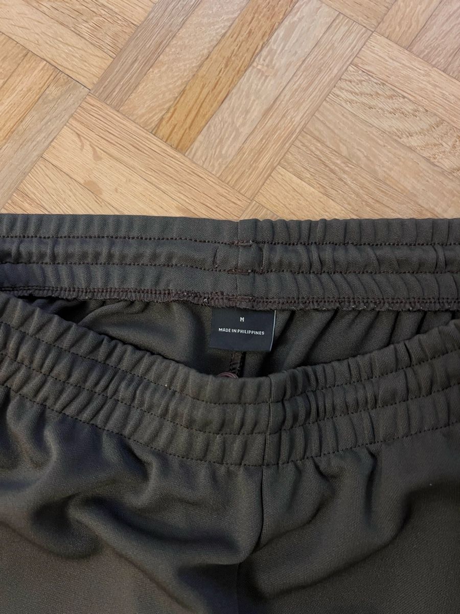 Adidas Pantaloni: Adidas Calabasas Jogginghose Gr. M – Usato da Zürich venduto da sop_xbd7 5