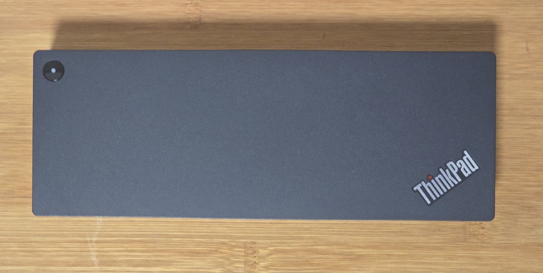 Lenovo Docking station: Lenovo ThinkPad Universal Thunderbolt 4 Dockingstation – Usato da Bülach venduto da SamtheBoogieman 2