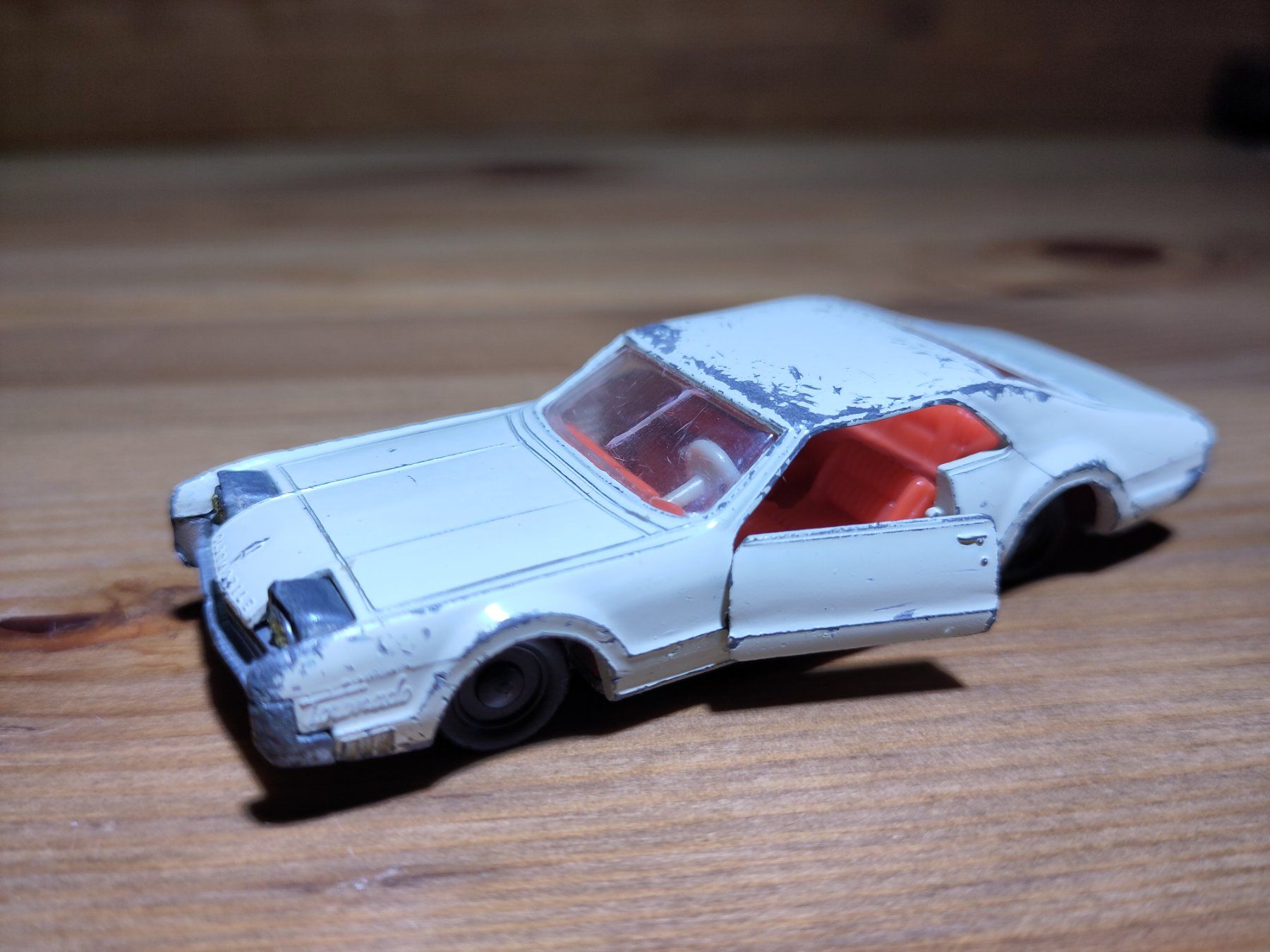 Siku Modellini d'auto: Modellauto Siku Oldsmobile Tornado – Usato da Bülach venduto da Tiefschlaflos