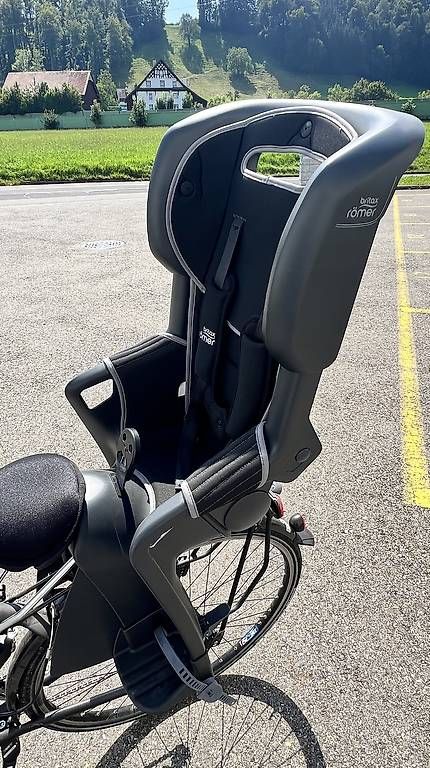 Ersatzteile: Kindersitz für Velo – Gebraucht aus Wilen b. Wollerau von guf_5z2k