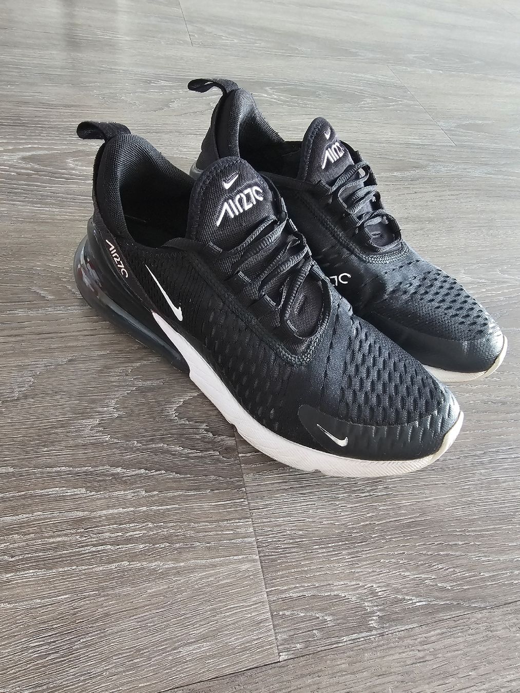 Herrenschuhe: Nike Air Max 270 – Gebraucht aus Langnau i. E. von gas_6wy5