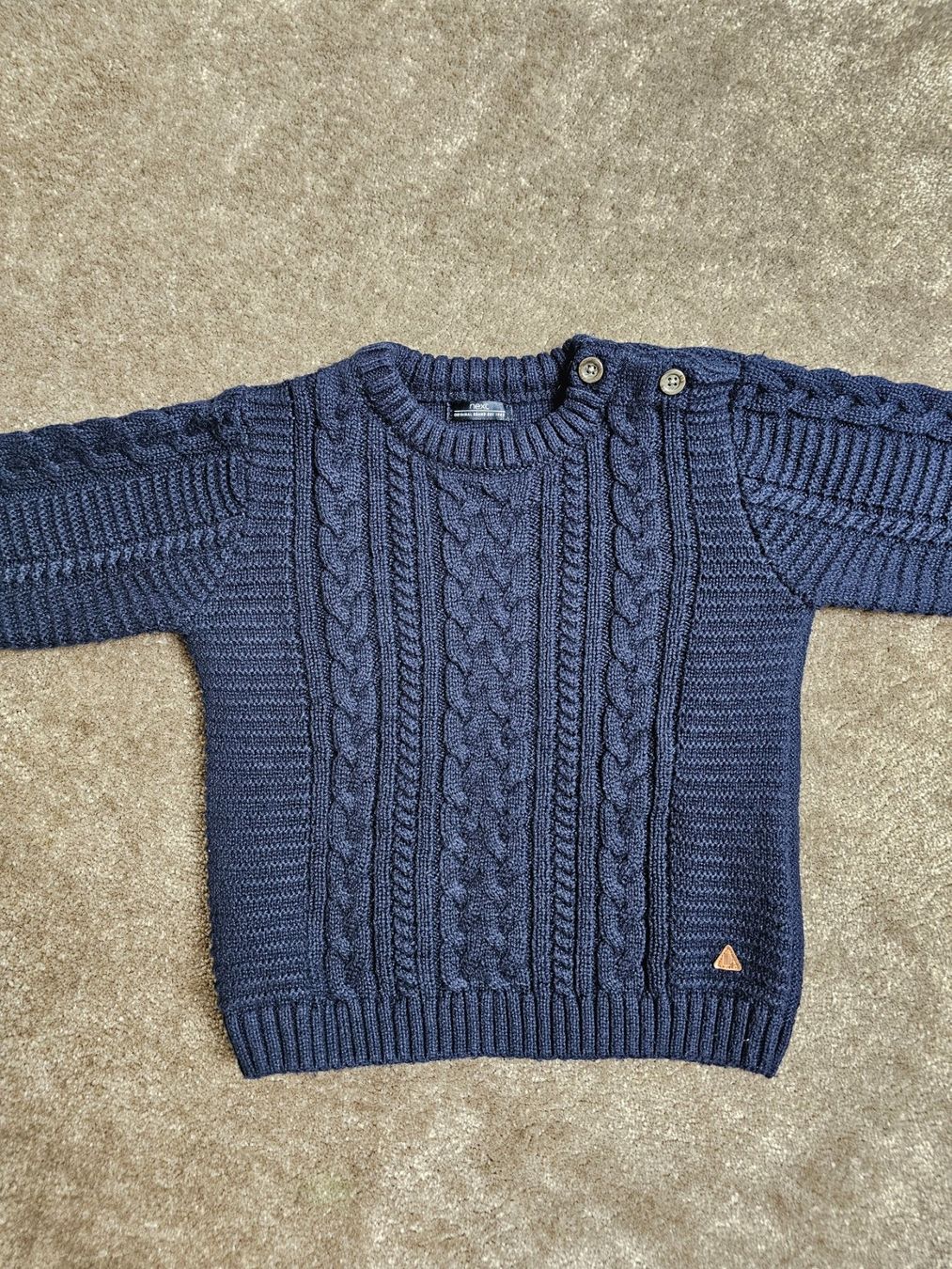 Next Pullover & Sweatshirts: 2 Pullover von Next [18/24 Monate] -- Wie Neu! – Gebraucht aus Montlingen von mlovato 2