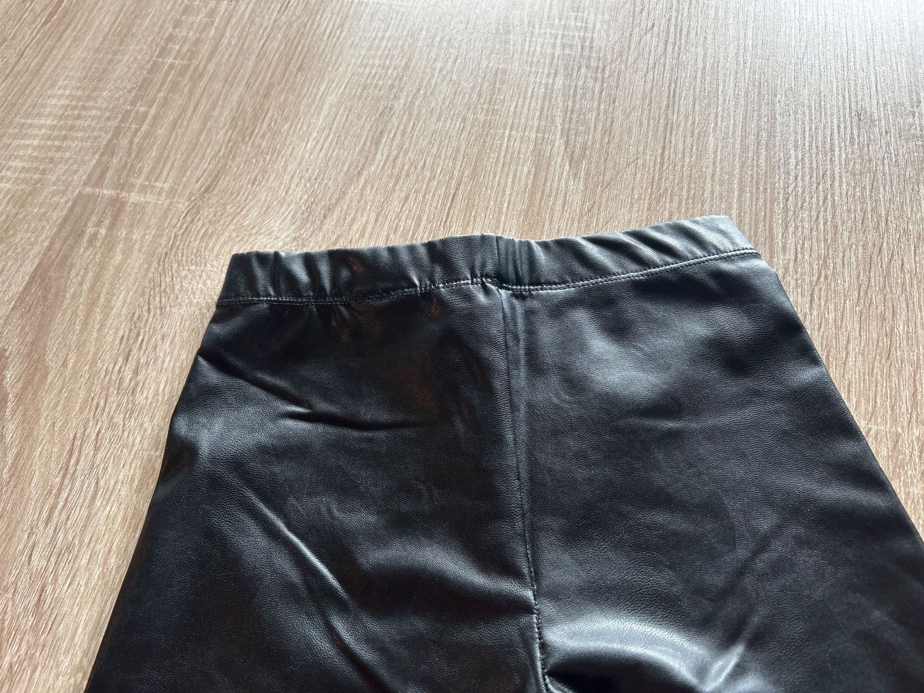 H&M Strumpfhosen & Leggings: Leggings schwarz von H&M Gr.140 – Gebraucht aus Brunnen von Nala2929 4