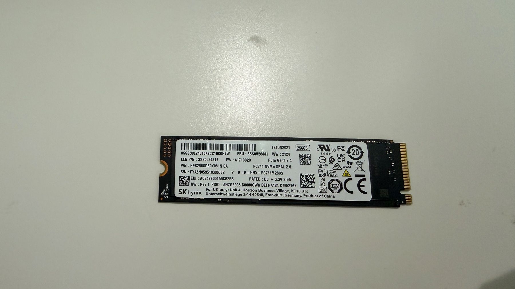 Dischi rigidi: SKhynix SSD 256Gb – Usato da Engelberg venduto da JackJonnie