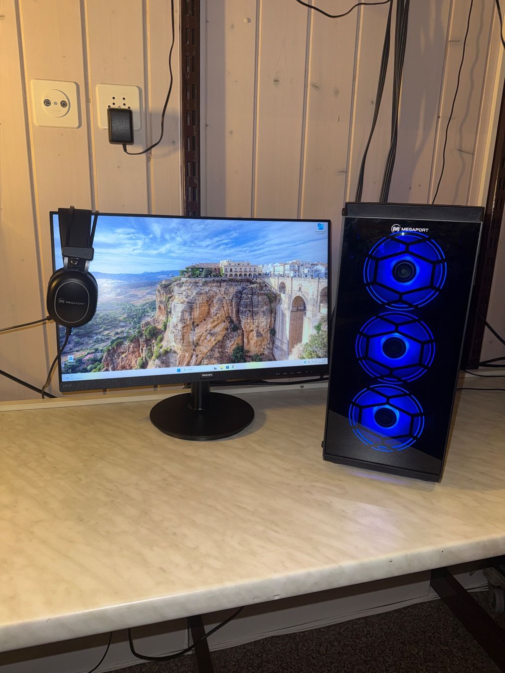 PC: Megaport Komplett PC – Usato da Walperswil venduto da Iltis