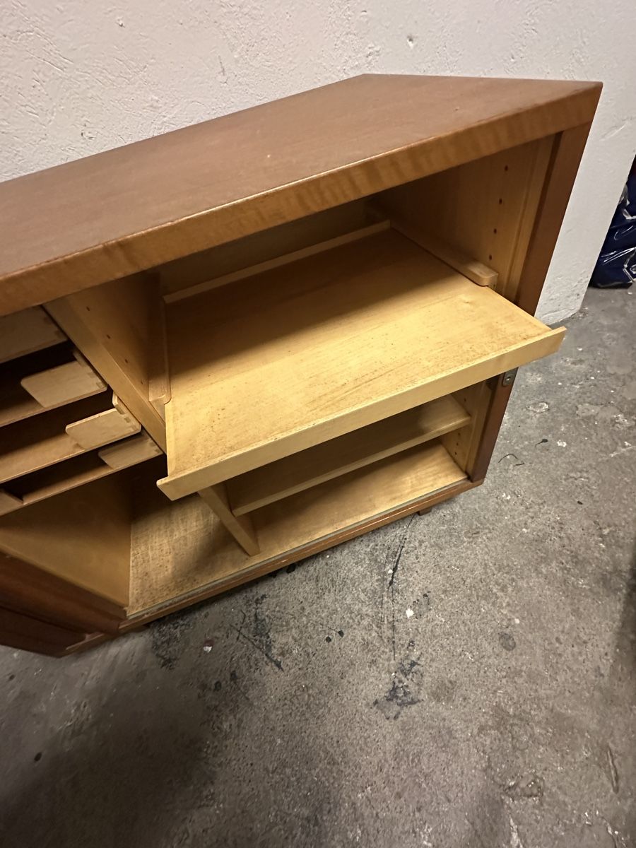 Kommoden: Mid-Century Rollfront-Sideboard / Archivschrank (Teak/Eiche) – Gebraucht aus Zürich von mywave 2