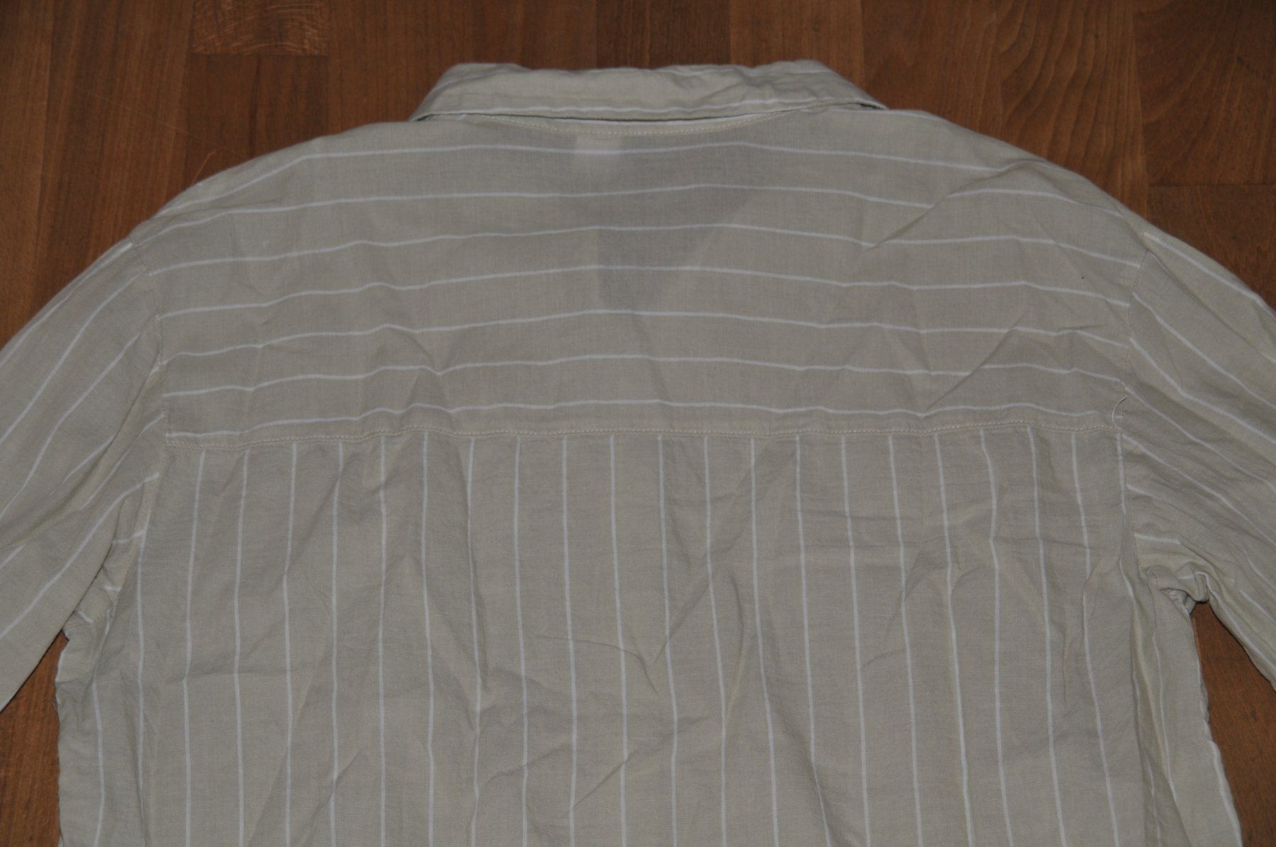 H&M Blusen: coole Bluse aus H&M, Gr. S - Neuwertig – Gebraucht aus Winterthur von Schwestere 3