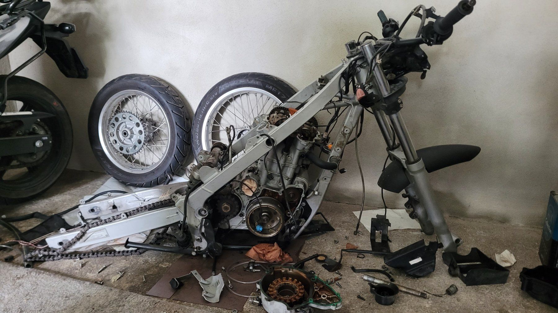 BMW Alle Motorradersatzteile: BMW F650 GS – Gebraucht aus Basel von Seafire
