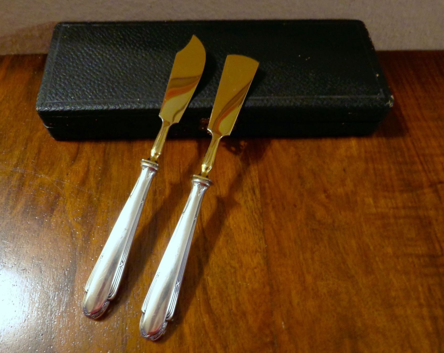 Set di posate: VORLEGE BESTECK(VERSILBERT-GEPUNZT) – Usato da WÄDENSWIL venduto da katti01 5
