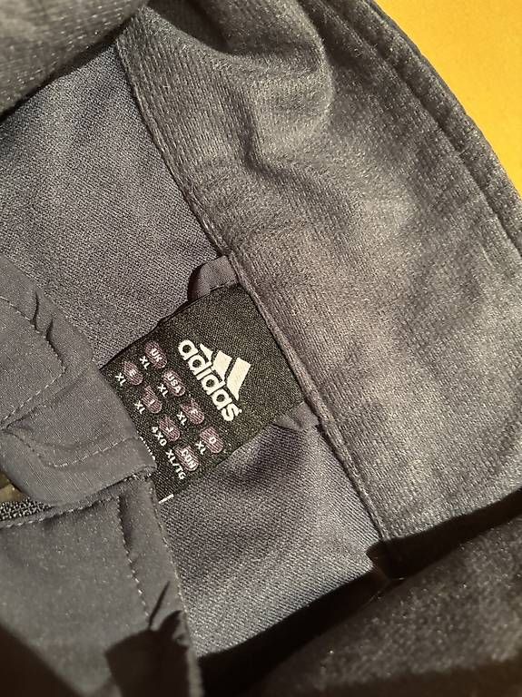 Vestes: Adidas Trainings Jacke – D'occasion à Blumenstein par pzb_pc57 1