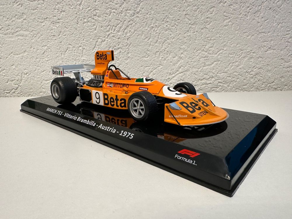 Formule 1 ELF 1975 en boîte 1/12