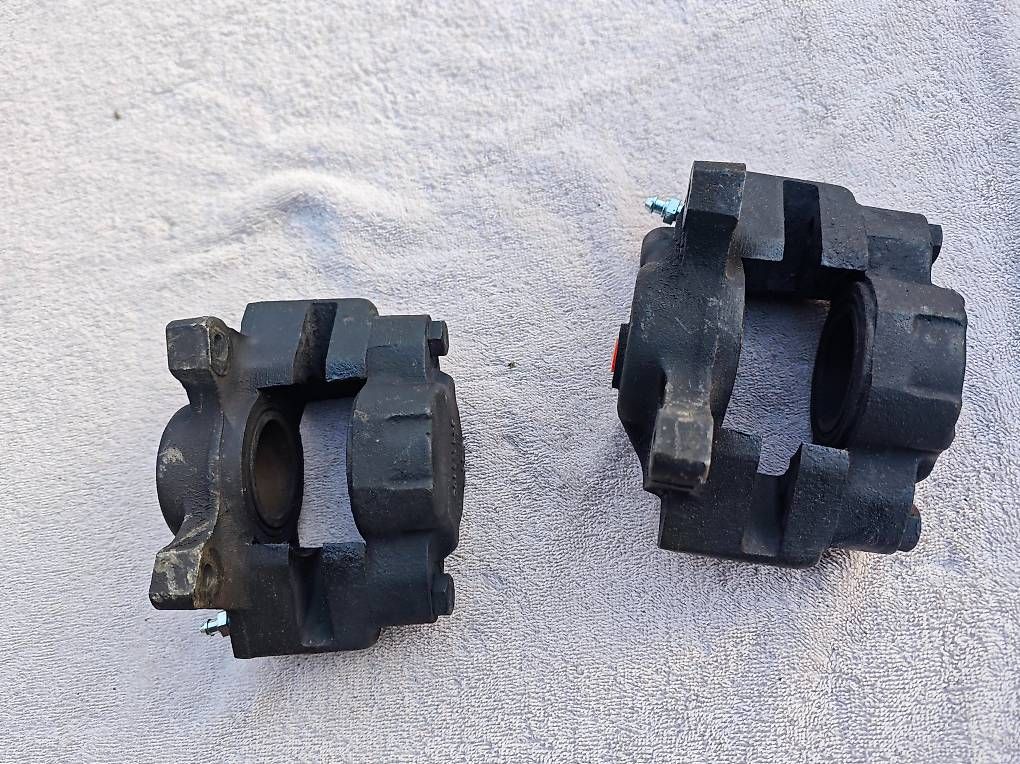 Mini Tutti pezzi di ricambio auto: Mini Rover Classic MPI Bremszange Bremssattel – Usato da Aarau Rohr venduto da Hometrix 1