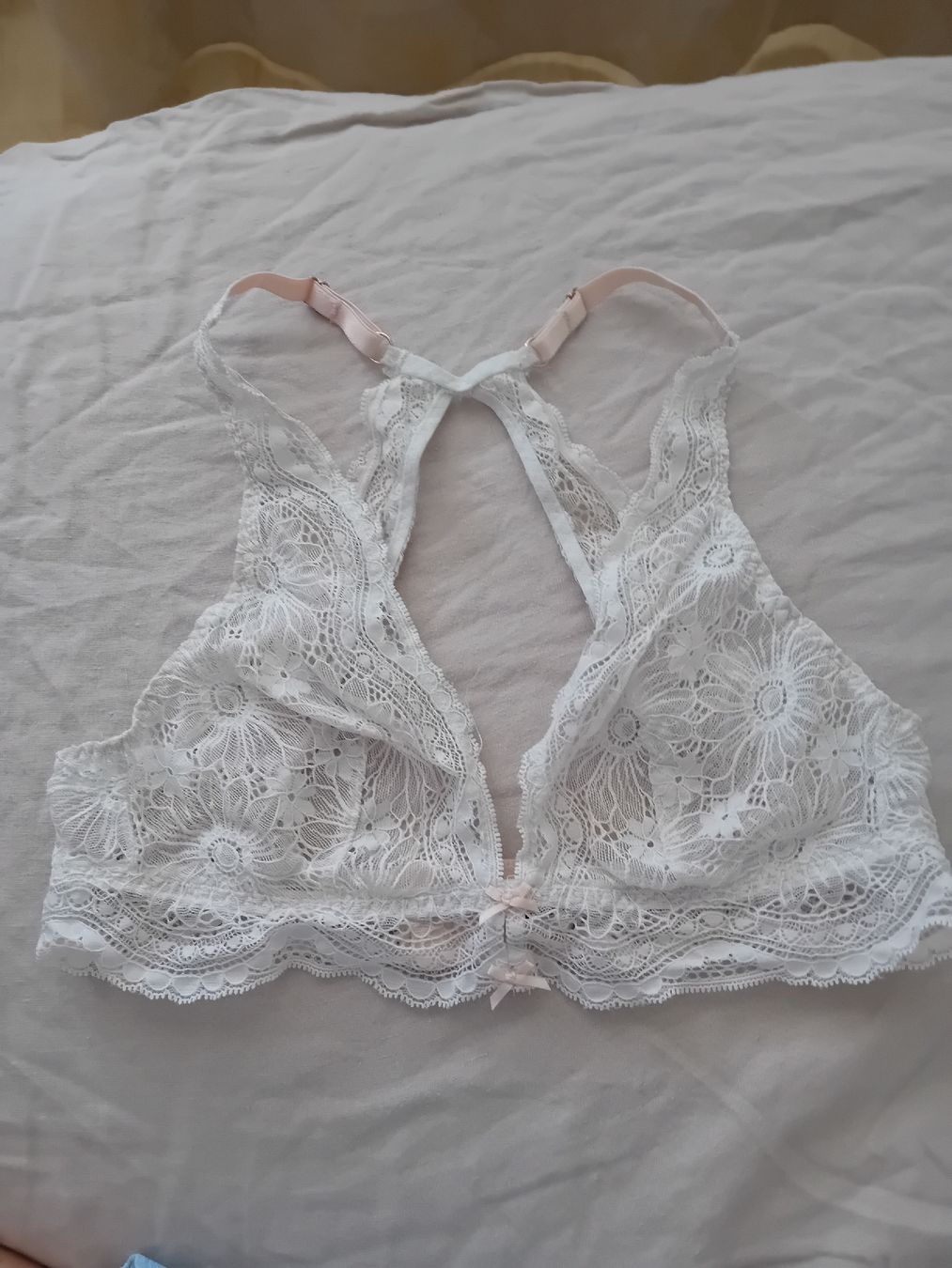 Etam Altra biancheria intima: Etam Bralette, off-white, Spitze Grösse S – Usato da Romanshorn venduto da milenva