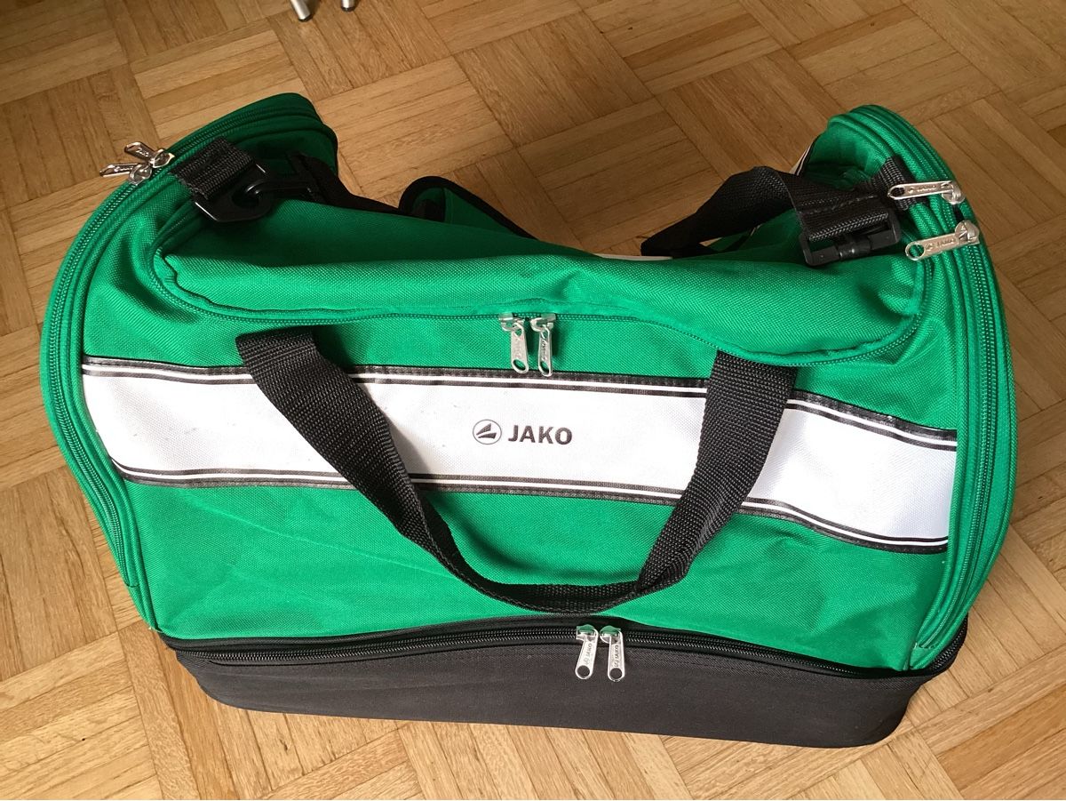 Jako Borse: Jako Fussballtasche – Usato da Jona venduto da Siestaaa 2