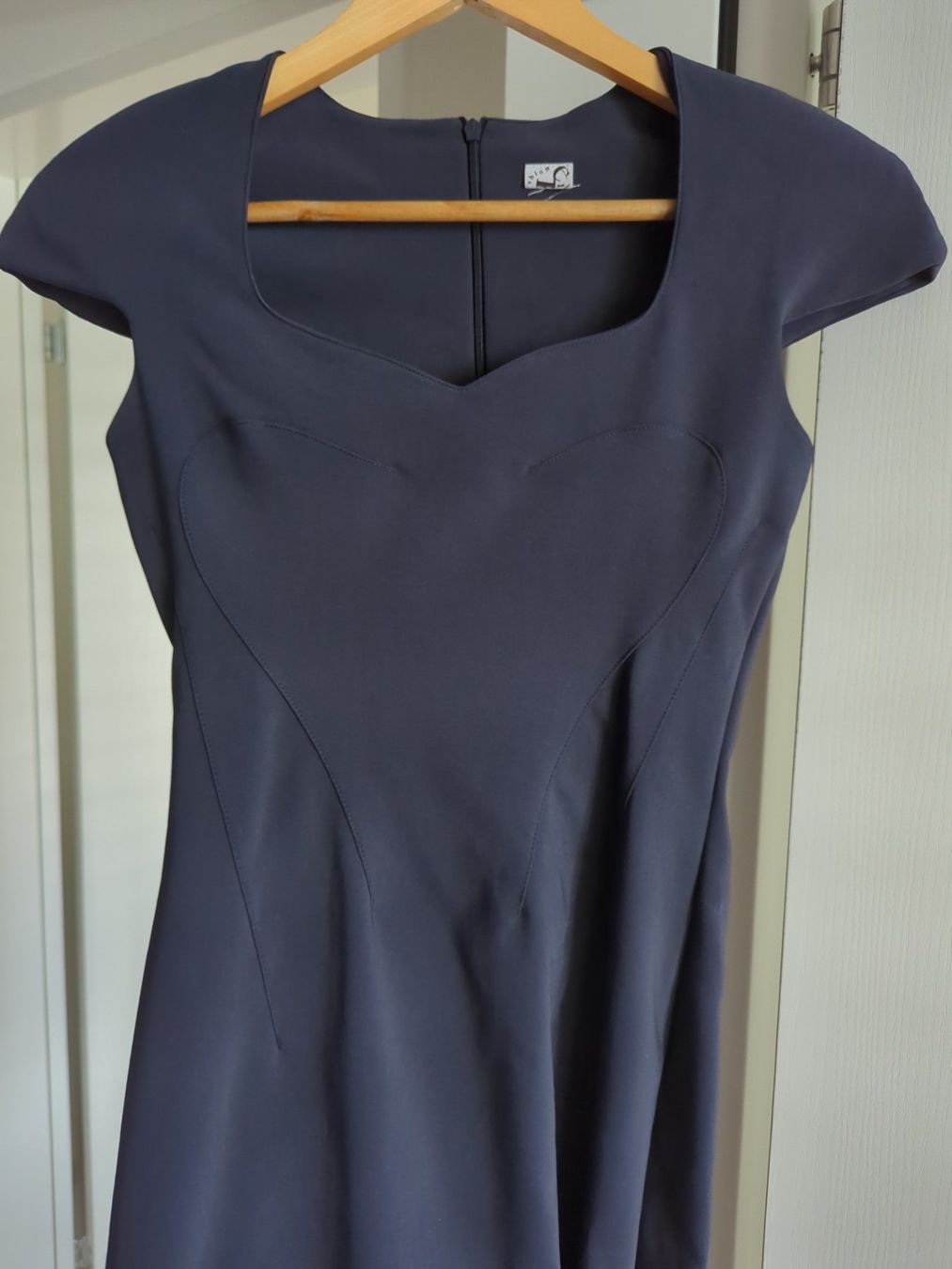 Kleider: Elegantes Kleid/ Gr. 34 top Zustand – Neu (gemäss Beschreibung) aus Zug von sunshinestateofmind 2
