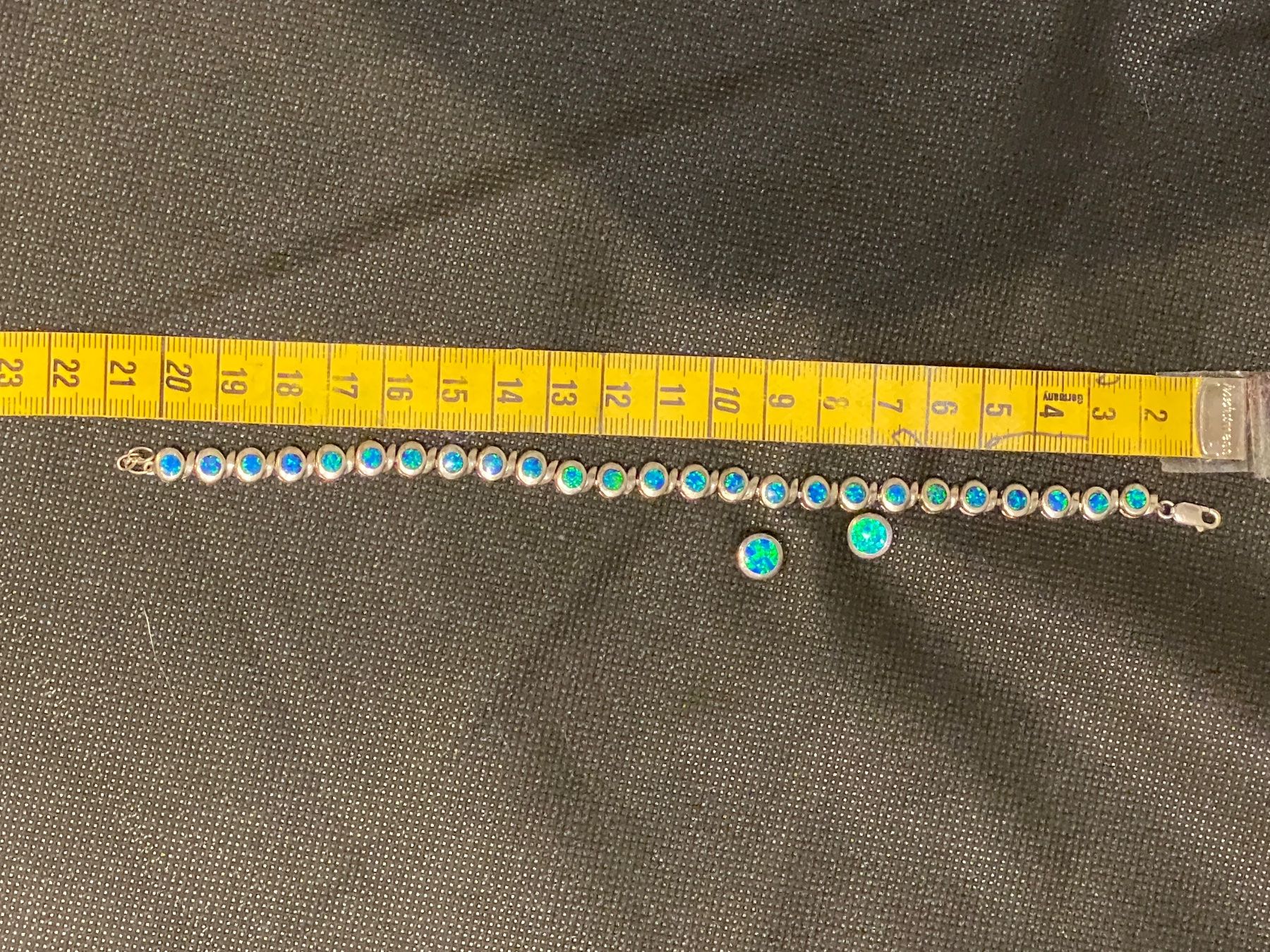 Altri gioielli: Armband und Ohrringe mit Opal – Usato da Liestal venduto da marieugenia 1
